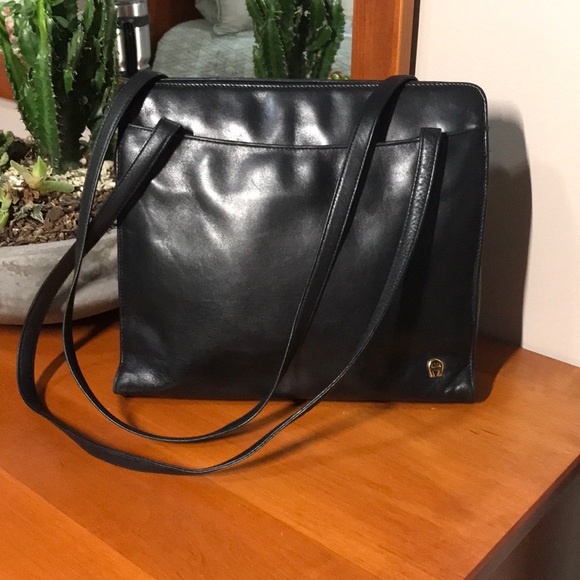 Etienne Aigner Handbags - Vintage Authentic Etienne Aigner purse